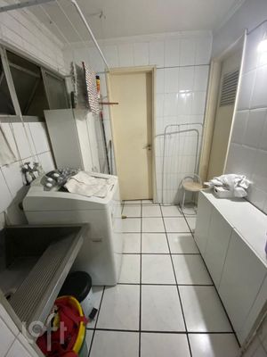 Image 14 - 890432