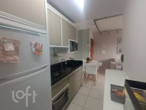 Image 8 - 890442