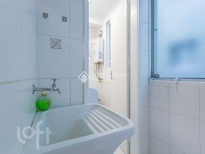 Image 8 - 890452