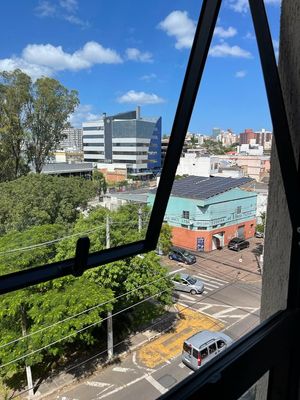 Image 7 - 890459