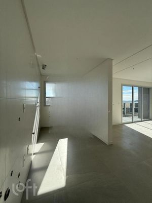 Image 7 - 890473