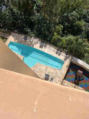 Image 8 - 890530