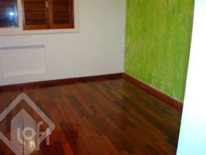 Image 5 - 890541