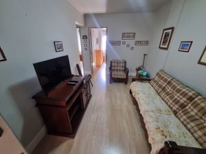 Image 1 - 890542