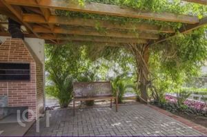 Image 30 - 890554