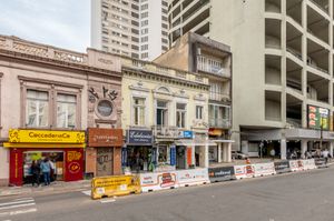Image 3 - 890632