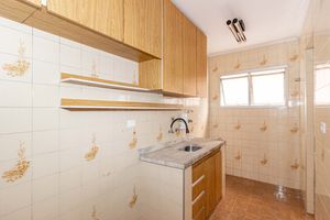 Image 22 - 890645