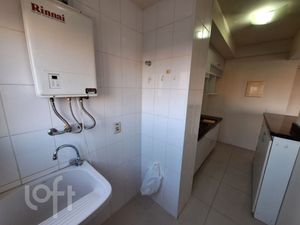 Image 8 - 890664