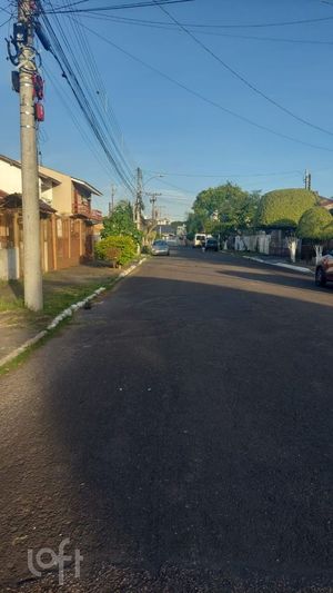 Image 12 - 890665