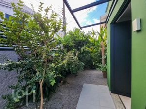Image 29 - 890667