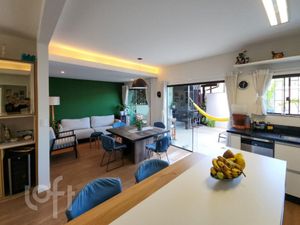 Image 1 - 890667
