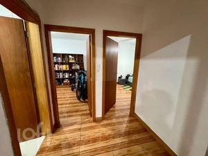 Image 4 - 890707
