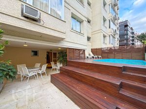 Image 39 - 890718
