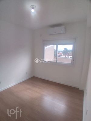 Image 9 - 890722