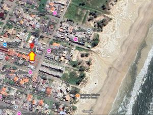 Image 24 - 890742