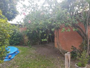 Image 26 - 890821