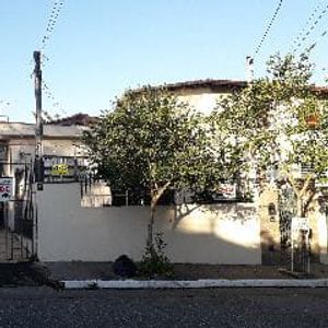Image 7 - 890824