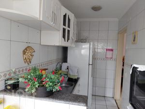 Image 7 - 890834