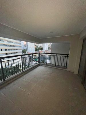 Image 7 - 890838