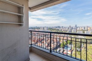 Image 6 - 890841