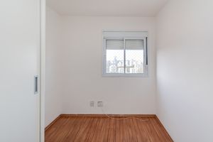 Image 19 - 890841