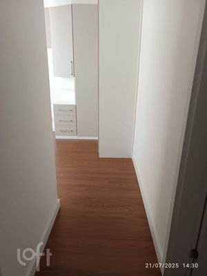 Image 11 - 890845