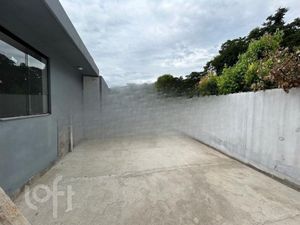 Image 20 - 890850