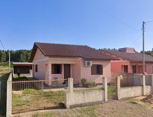 Image 1 - 890856
