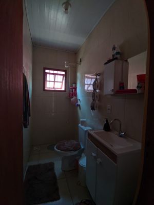 Image 7 - 890856