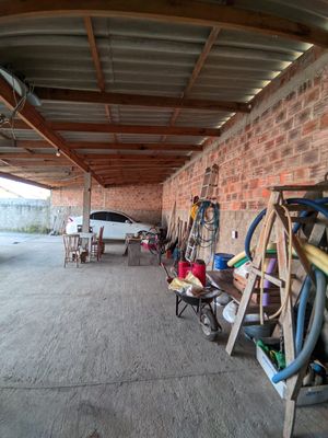 Image 9 - 890856