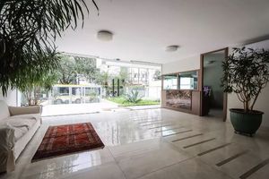 Image 34 - 890868