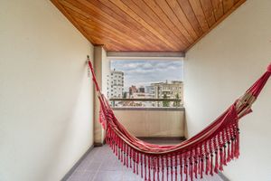 Image 9 - 890875