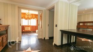 Image 17 - 890880