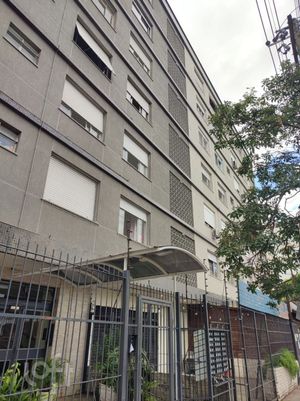 Image 26 - 890882