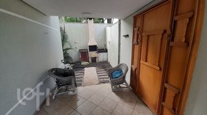 Image 21 - 890883