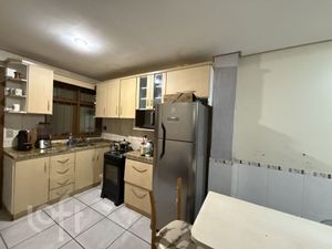 Image 1 - 890922
