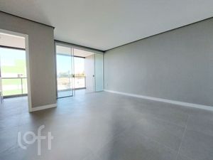 Image 3 - 890924