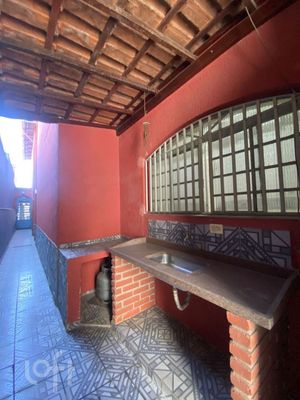 Image 12 - 890925