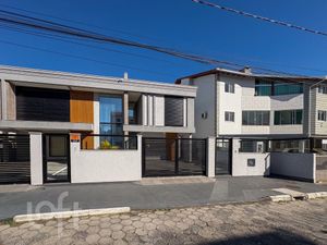 Image 1 - 890937