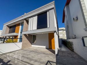 Image 4 - 890937