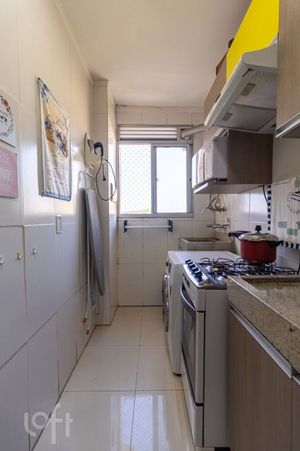 Image 21 - 890940