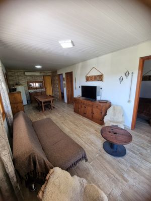 Image 5 - 890948