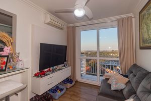 Image 3 - 890964