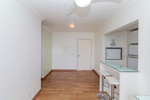 Image 3 - 890964
