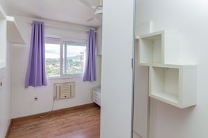 Image 9 - 890964