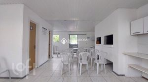 Image 17 - 890966