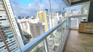 Image 12 - 891010