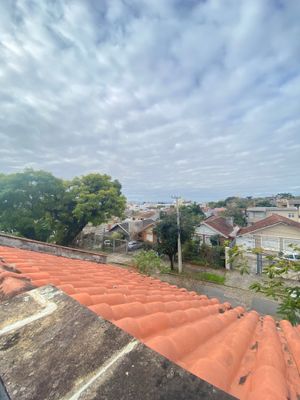 Image 15 - 891015