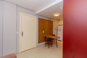 Image 3 - 891017