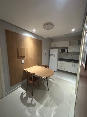 Image 1 - 891017